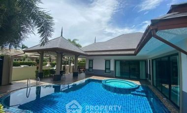 For sale 3 ベッドルーム villa in Huay Yai, Pattaya