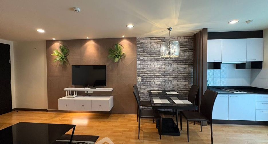 For sale 2 bedrooms condo in Watthana, Bangkok
