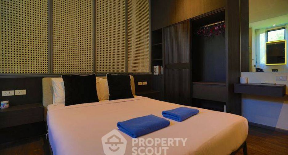 For sale 4 bedrooms villa in South Pattaya, Pattaya