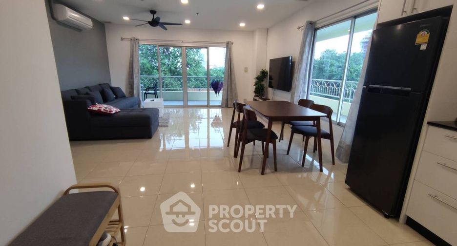 À vendre 3 chambres condo à Pratumnak, Pattaya