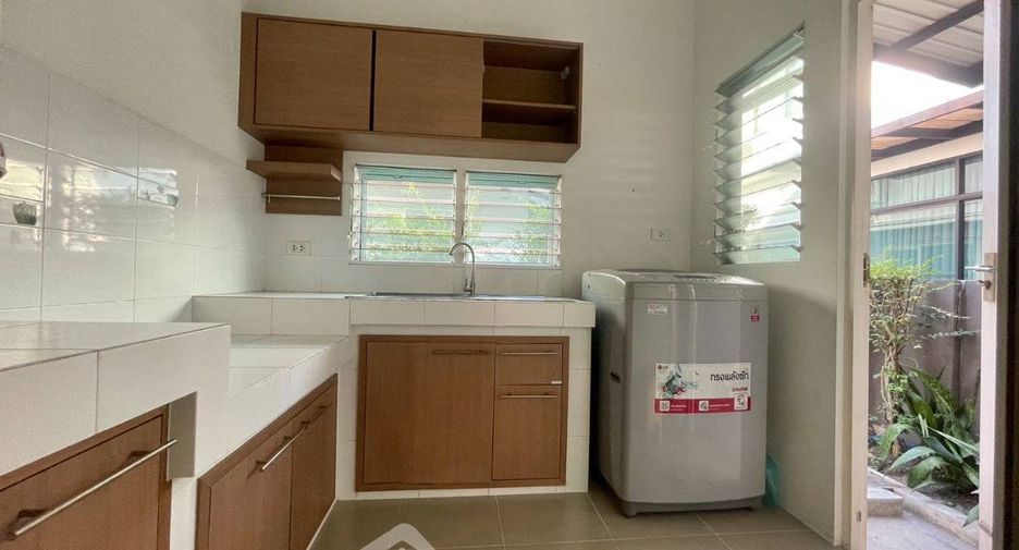 For sale 3 ベッドルーム house in Bang Khae, Bangkok