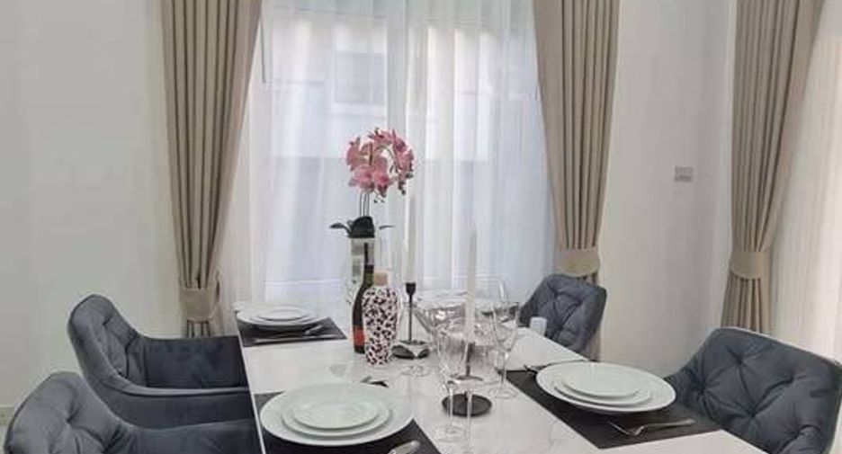 For sale 3 ベッドルーム house in East Pattaya, Pattaya