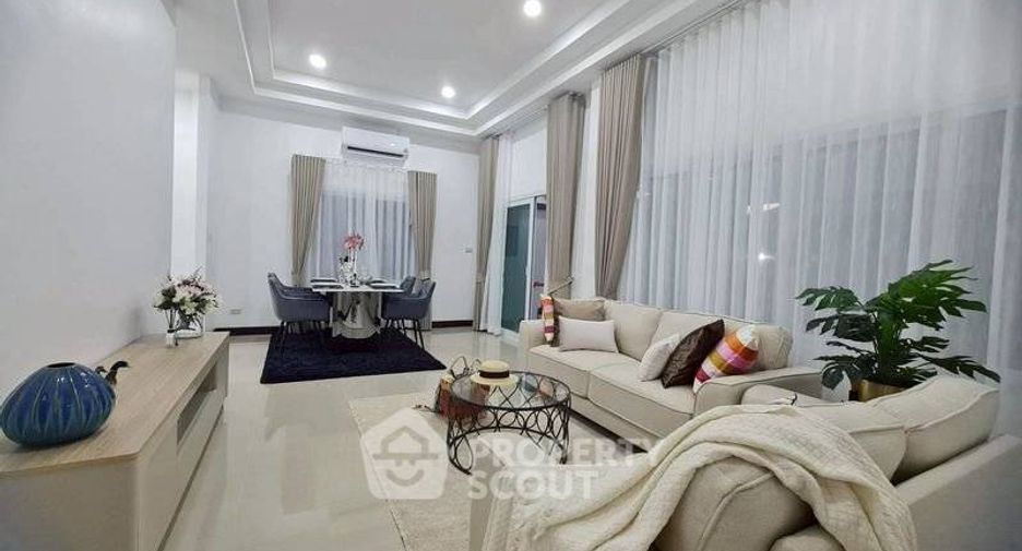 For sale 3 ベッドルーム house in East Pattaya, Pattaya