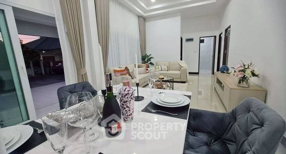 For sale 3 ベッドルーム house in East Pattaya, Pattaya