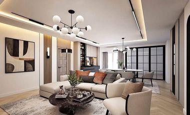 For sale 4 bedrooms condo in Watthana, Bangkok