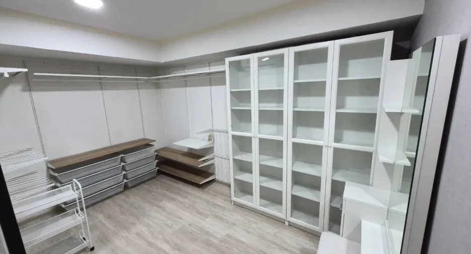 For sale 2 bedrooms condo in Phra Khanong, Bangkok