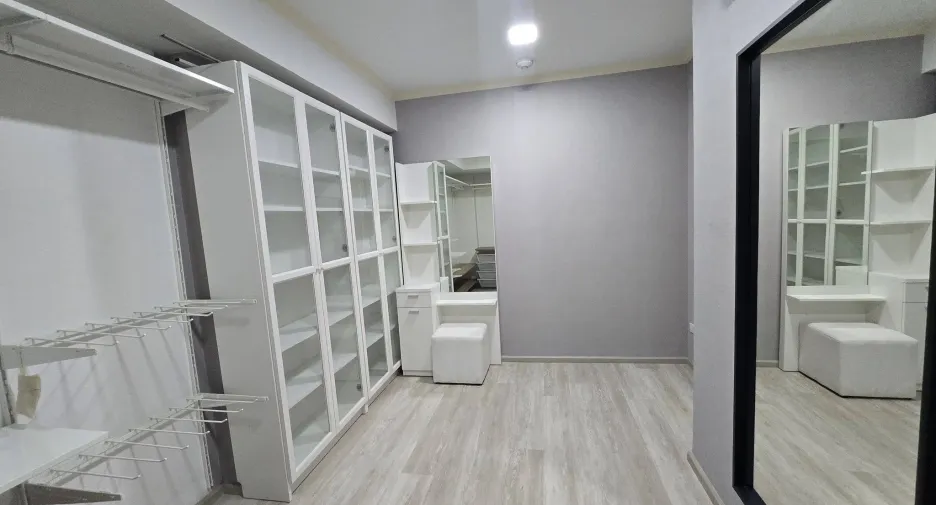 For sale 2 bedrooms condo in Phra Khanong, Bangkok