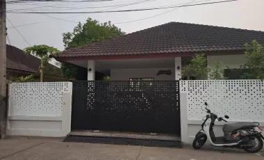 À vendre et à louer 3 chambres maison à East Pattaya, Pattaya
