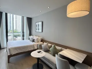 For rent studio condo in Khlong Toei, Bangkok