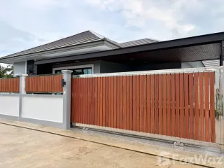 For rent 3 bedrooms villa in Thalang, Phuket