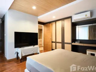 For rent 1 bed condo in Phra Khanong, Bangkok
