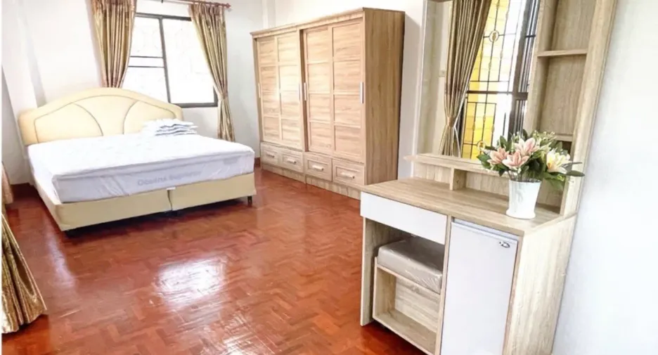 Casa en alquiler de 3 habitaciones en San Kamphaeng, Chiang Mai