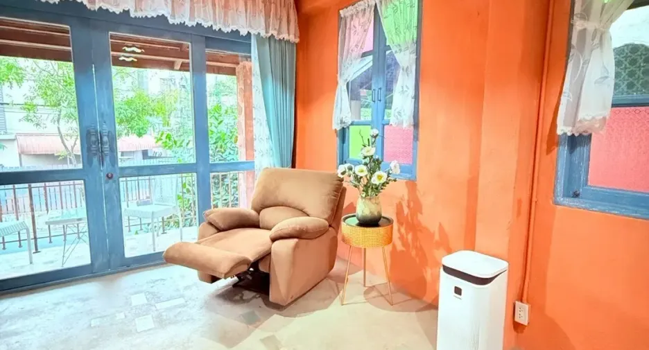 Reihenhaus zur Miete mit 1 Zimmer in Mueang Chiang Mai, Chiang Mai