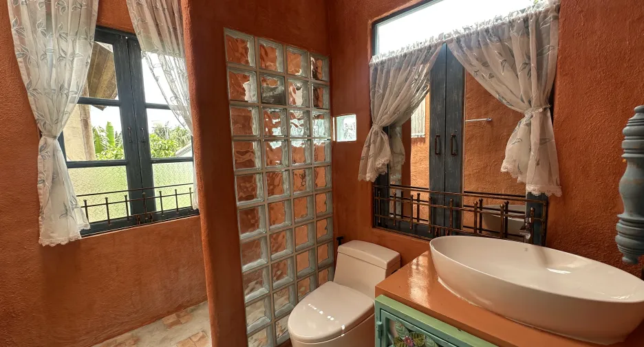 Reihenhaus zur Miete mit 1 Zimmer in Mueang Chiang Mai, Chiang Mai