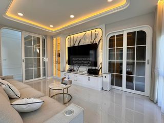 For sale 4 bedrooms house in Phra Pradaeng, Samut Prakan
