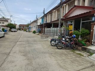 For sale 2 bedrooms townhouse in Nong Khaem, Bangkok