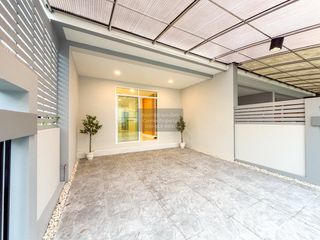 出售 3 卧室 联排别墅 在 Mueang Nonthaburi, Nonthaburi