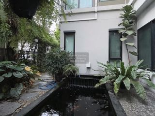 Casa en venta de 4 habitaciones en Nong Khaem, Bangkok