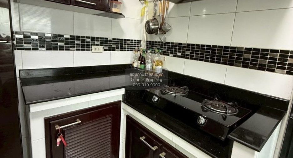 For sale 4 bedrooms house in Nong Khaem, Bangkok
