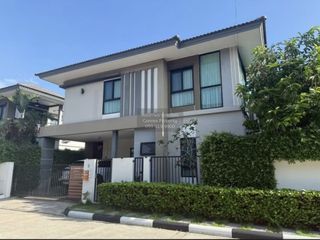 Casa en venta de 4 habitaciones en Nong Khaem, Bangkok