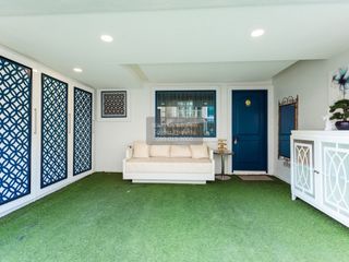For sale 4 bedrooms townhouse in Lat Phrao, Bangkok