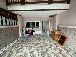 For sale 4 bedrooms townhouse in Lat Phrao, Bangkok