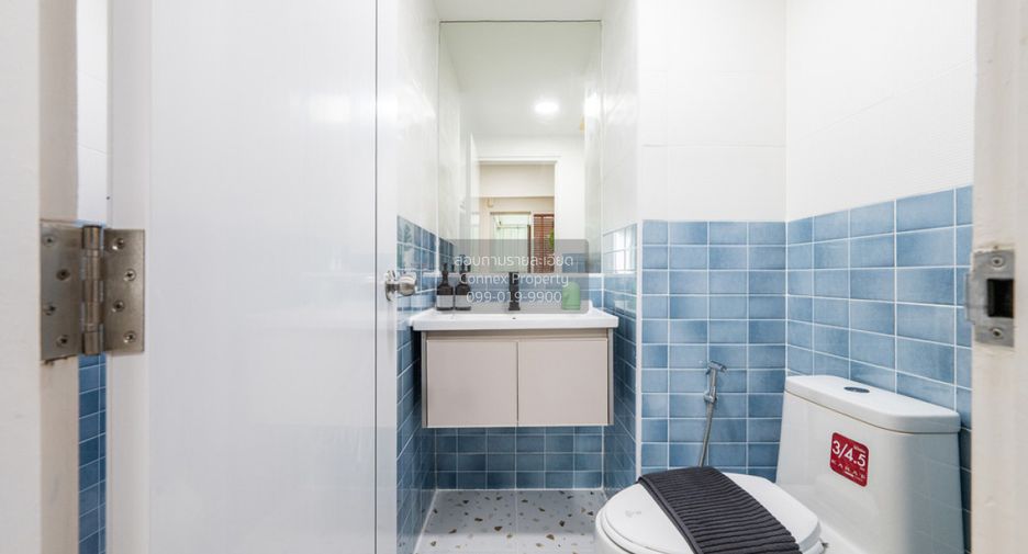 À vendre 1 chambre condo à Phra Khanong, Bangkok