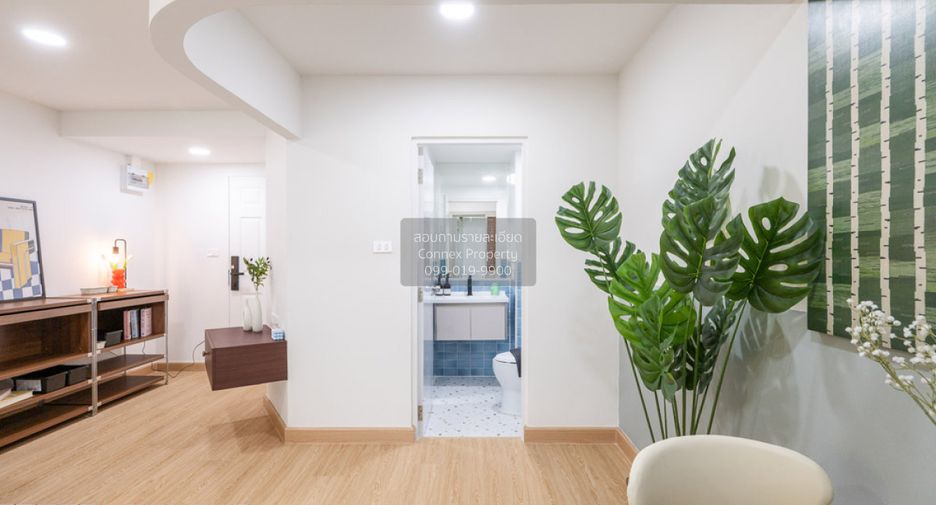 À vendre 1 chambre condo à Phra Khanong, Bangkok
