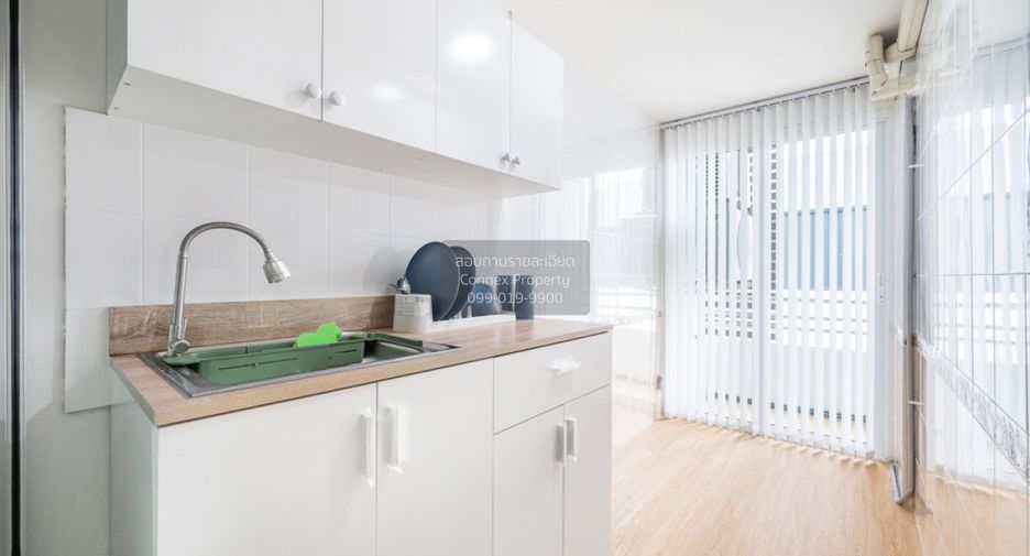 À vendre 1 chambre condo à Phra Khanong, Bangkok
