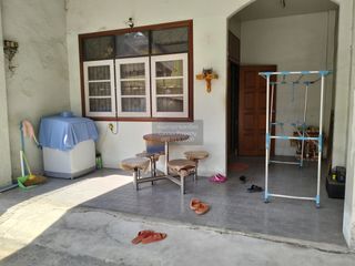 For sale 4 bedrooms townhouse in Wang Thonglang, Bangkok