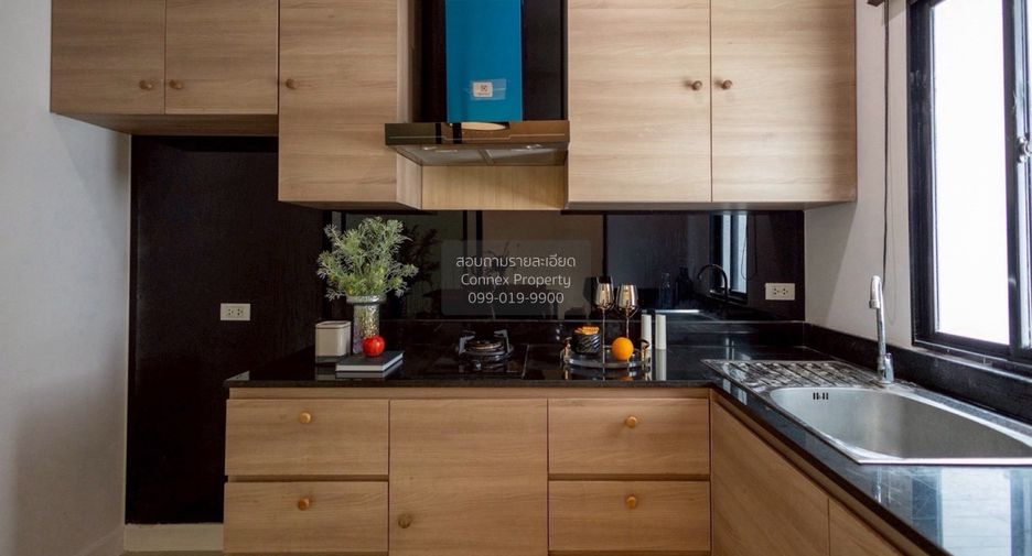 For sale 3 ベッドルーム townhouse in Lak Si, Bangkok