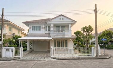 出售 3 卧室 独立屋 在 Lat Krabang, 曼谷