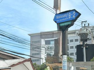 出售 3 卧室 联排别墅 在 Mueang Nonthaburi, Nonthaburi