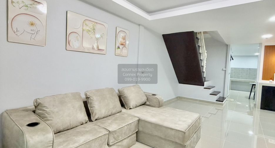 À vendre 3 chambres maison de ville à Mueang Nonthaburi, Nonthaburi