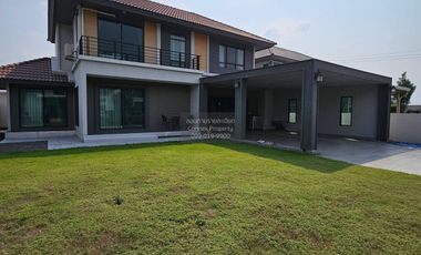 For sale 4 bedrooms house in Sai Mai, Bangkok