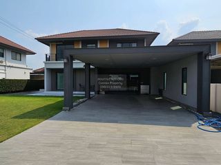For sale 4 bedrooms house in Sai Mai, Bangkok