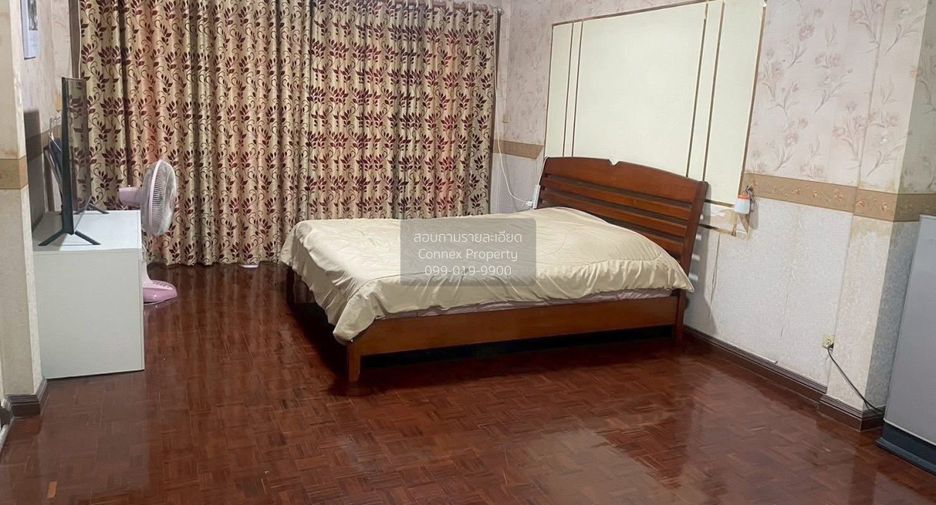 For sale 4 bedrooms house in Bang Phli, Samut Prakan