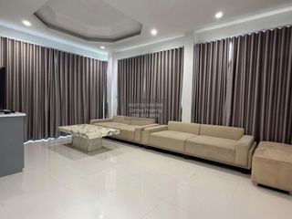 Casa en venta de 6 habitaciones en Min Buri, Bangkok