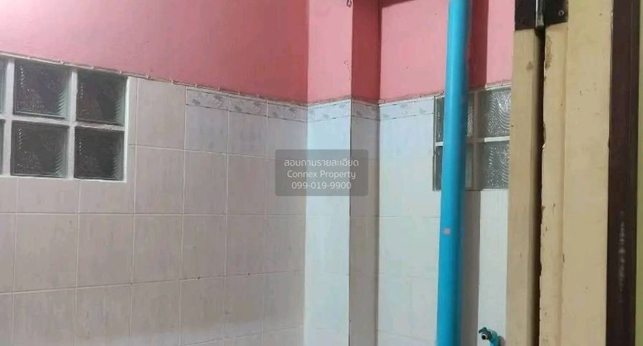 Reihenhaus zum Kauf mit 3 Zimmer in Sam Phran, Nakhon Pathom