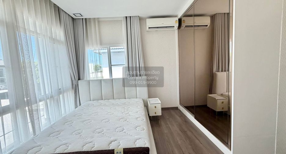 For sale 4 bedrooms house in Bang Phli, Samut Prakan