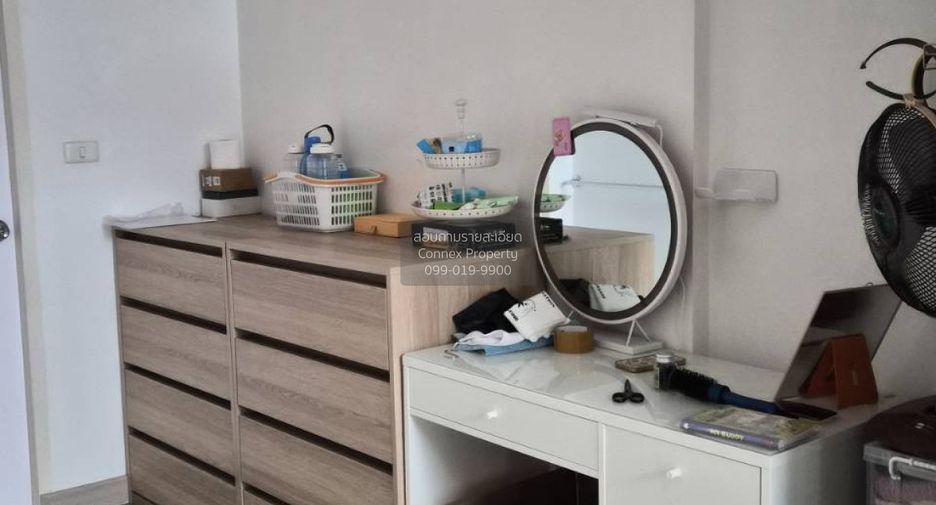 For sale 3 bedrooms townhouse in Wang Thonglang, Bangkok