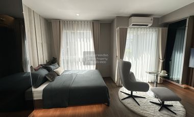 For sale 1 bed condo in Bangkok Noi, Bangkok