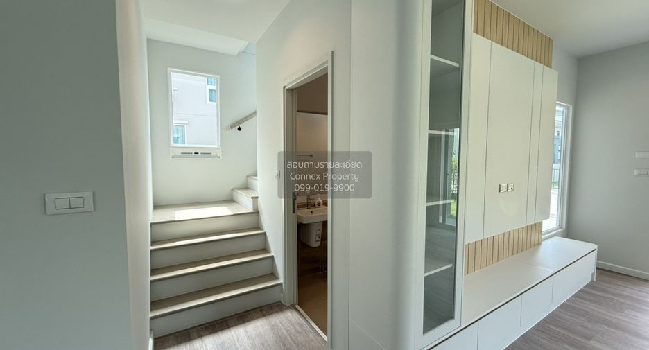Haus zum Kauf mit 4 Zimmer in Mueang Phuket, Phuket