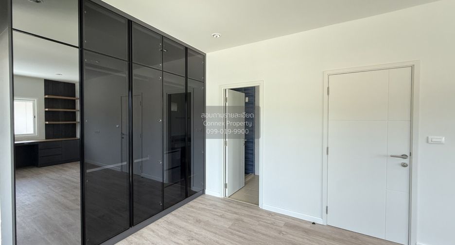 Haus zum Kauf mit 4 Zimmer in Mueang Phuket, Phuket