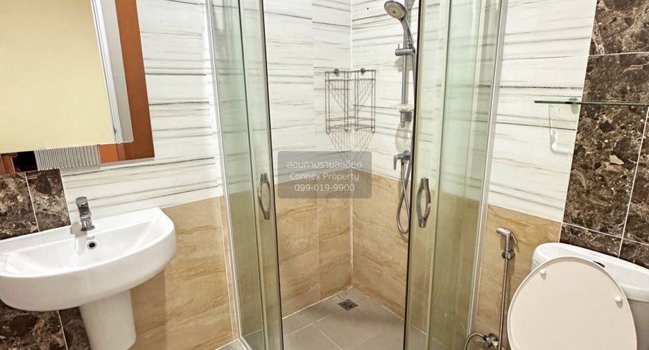 For sale 3 bedrooms townhouse in Bueng Kum, Bangkok