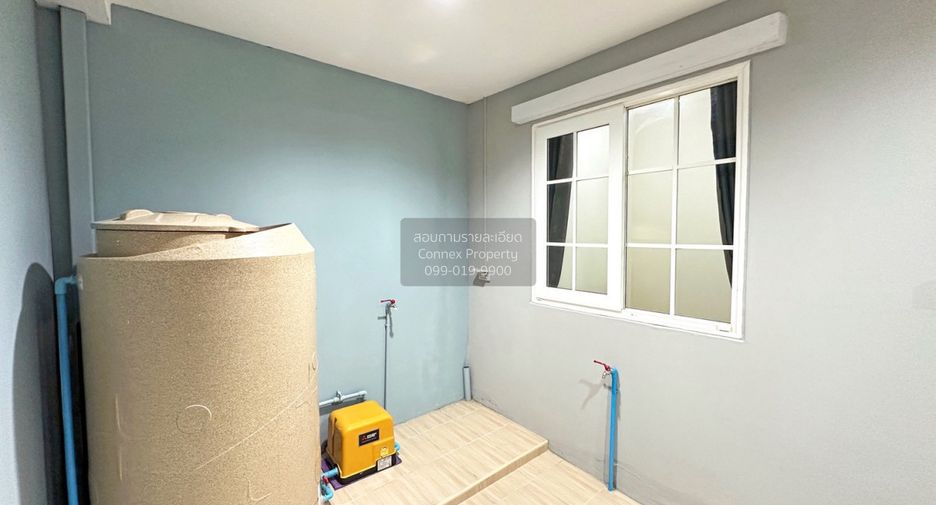 For sale 3 bedrooms townhouse in Bueng Kum, Bangkok