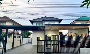 À vendre 4 chambres maison à Khlong Sam Wa, Bangkok