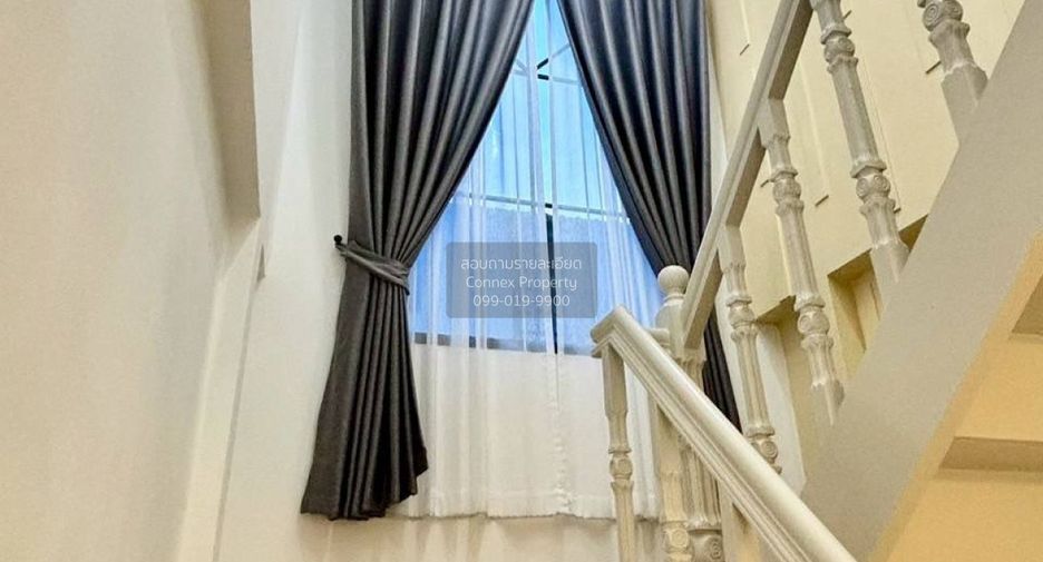 À vendre 4 chambres maison à Khlong Sam Wa, Bangkok