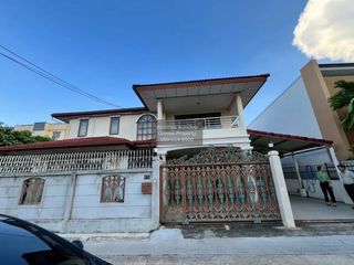 For sale 4 bedrooms house in Khlong Sam Wa, Bangkok