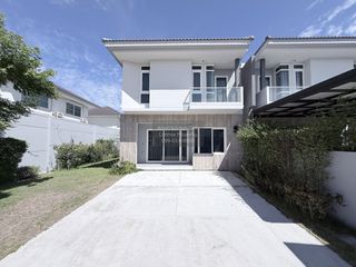 出售 3 卧室 独立屋 在 Phra Samut Chedi, Samut Prakan